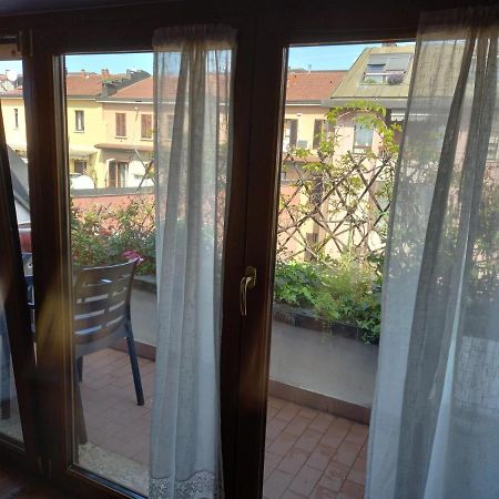 The Boheme Vintage Junior Suite ---- Cozy & Quiet & Comfortable With Private Bathroom & Fully Equipped Kitchenette & Cozy Balcony - Lift To 4Th Floor - Metro' Verde -Green Subway Porta Genova Milano Exteriör bild