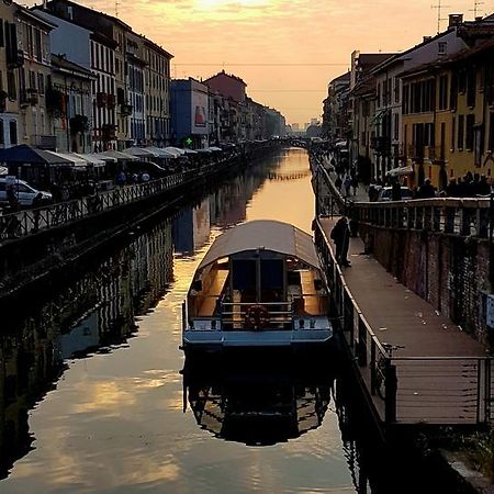 The Boheme Vintage Junior Suite ---- Cozy & Quiet & Comfortable With Private Bathroom & Fully Equipped Kitchenette & Cozy Balcony - Lift To 4Th Floor - Metro' Verde -Green Subway Porta Genova Milano Exteriör bild